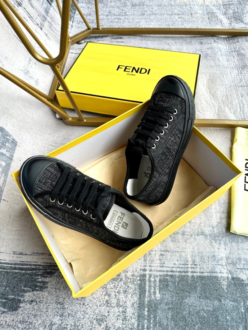 Fendi Casual Shoes